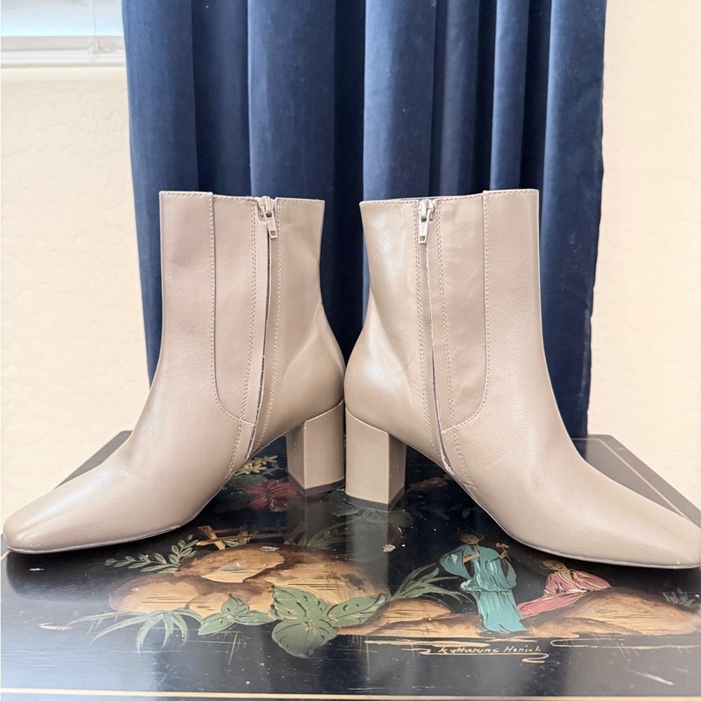 Club Monaco Taupe Leather Ankle Boots with Block Heel - Picture 2 of 9